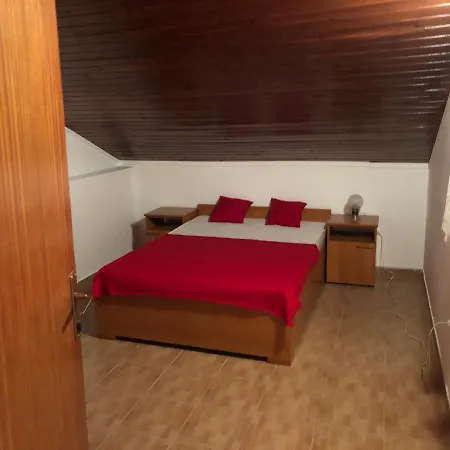 Apartment Toth *